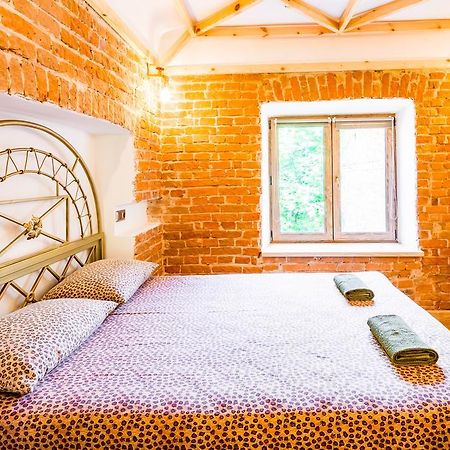 Nice Apartment Near Rynok Square Є Кондиціонер Світла Не Вимикали Lviv Eksteriør billede