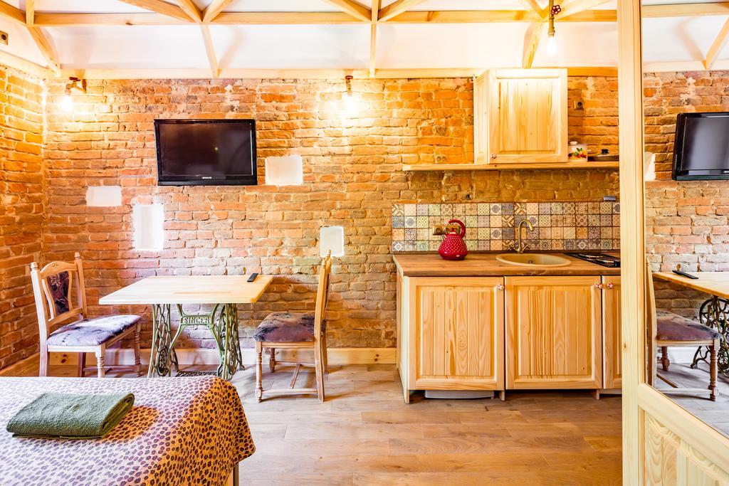 Nice Apartment Near Rynok Square Є Кондиціонер Світла Не Вимикали Lviv Eksteriør billede
