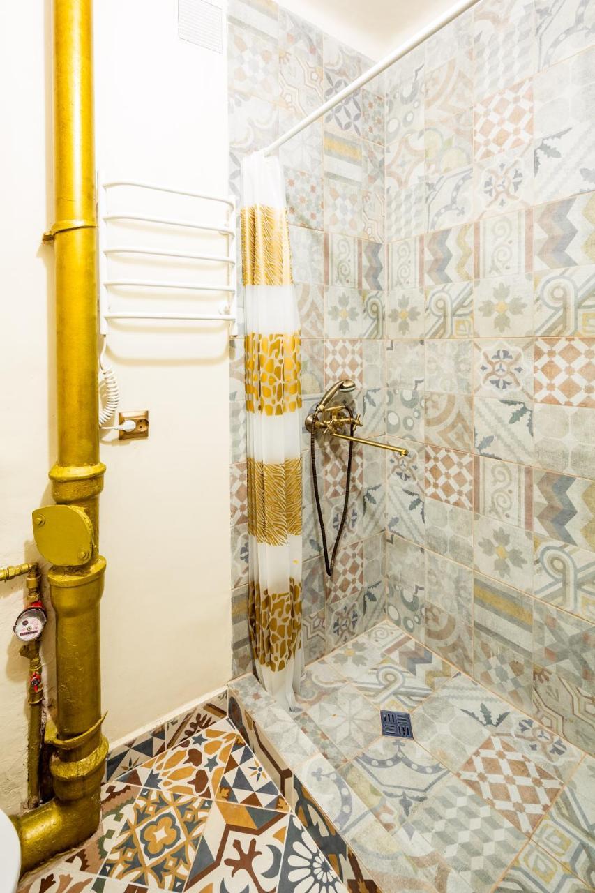 Nice Apartment Near Rynok Square Є Кондиціонер Світла Не Вимикали Lviv Eksteriør billede